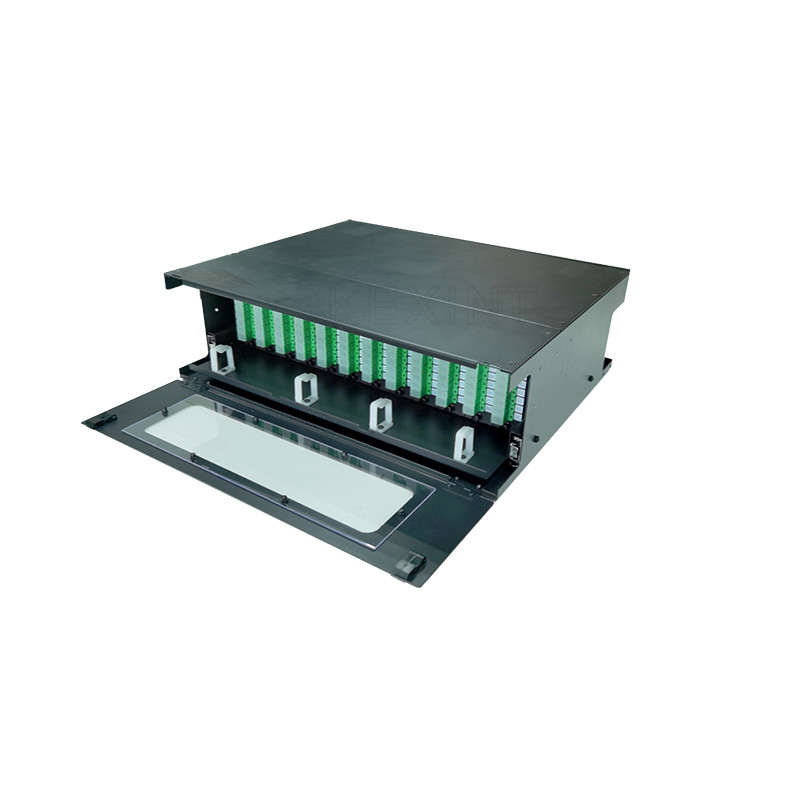 Gestell angebrachte der Faser-Optikschalttafel-ODF Häfen des Anschlusskasten-96, die Art schieben